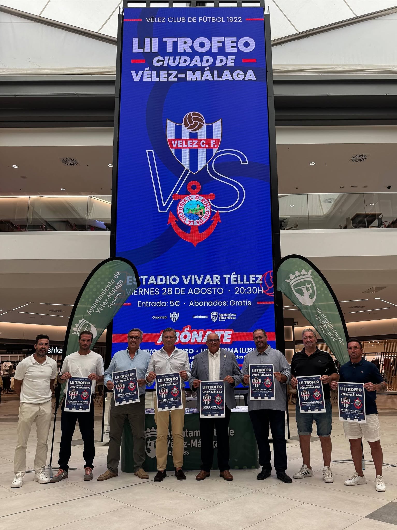 El 52º Trofeo Ciudad de Vélez-Málaga regresa al Vivar Téllez con un duelo entre el Vélez CF 1922 y el CD Rincón