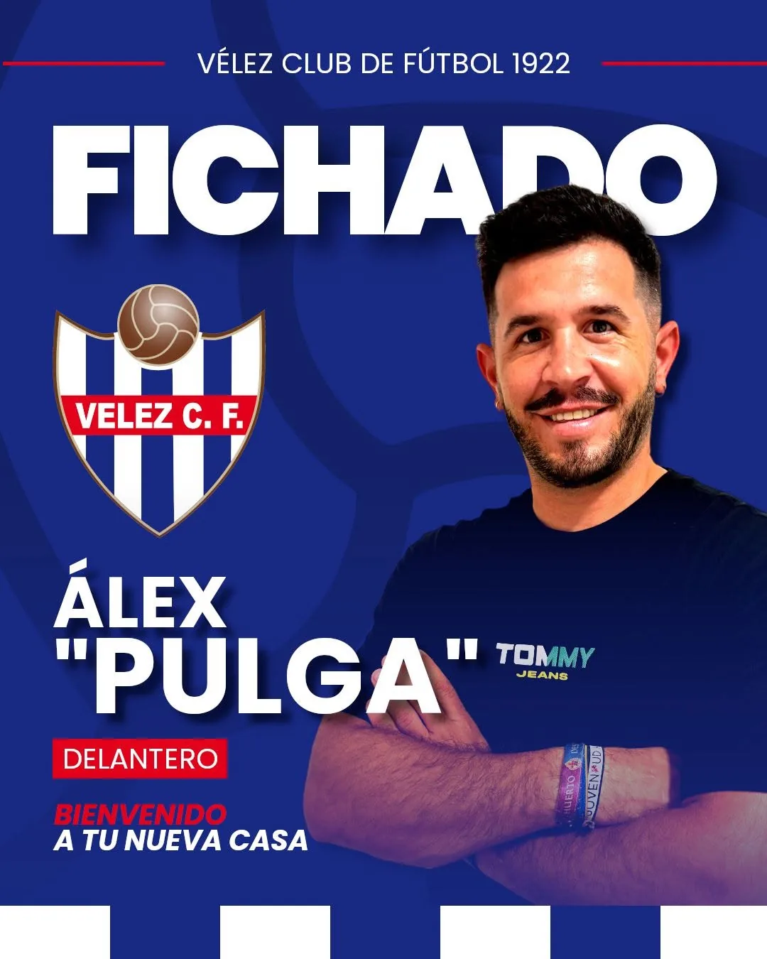 Álex "Pulga" — Delantero